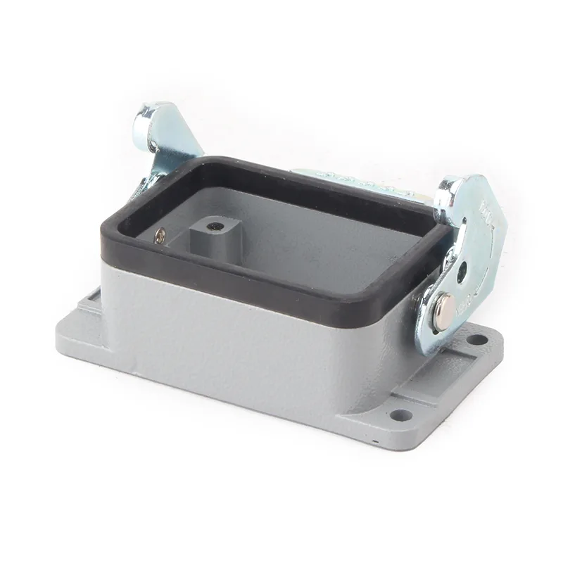 Connettori AG a 6 pin per carichi pesanti